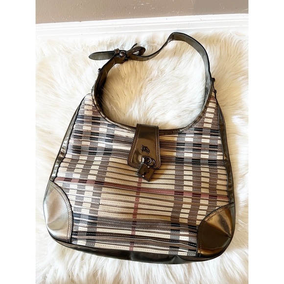 Burberry Olive Green Nova Check PVC and Patent Leather Brooke Hobo - Picture 1 of 13